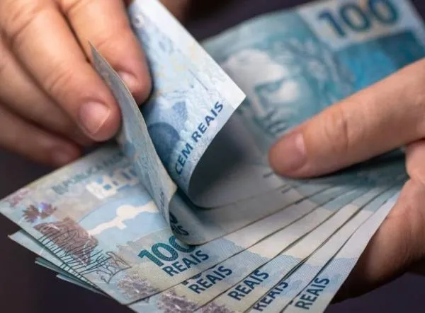 Imagem da campanha AÇÃO DE R$ 400,00 NA CONTA